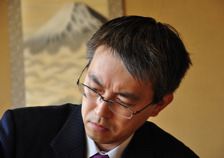 カ*ナ様 「洗心」直筆サイン入り 羽生善治 名人位 羽生の法則 v.2 カ*ナ様 「洗心」直筆サイン入り 羽生善治 名人位 羽生の法則 v.