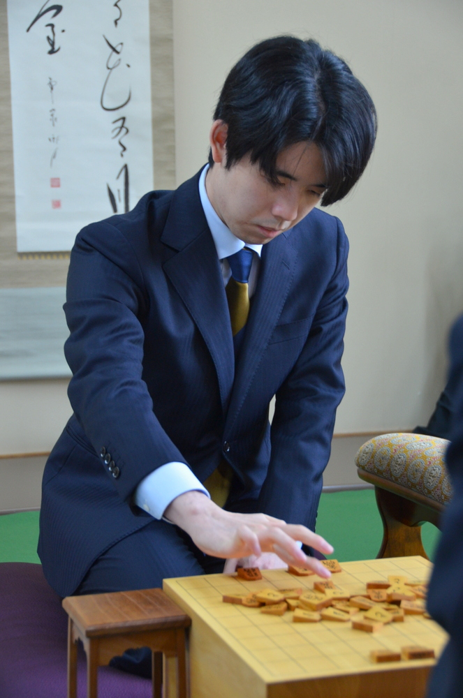 ALSOK杯王将戦中継ブログ : 検分