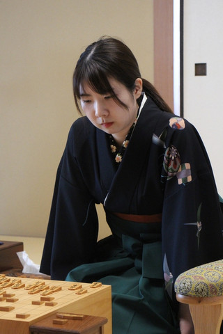 西山女流三冠