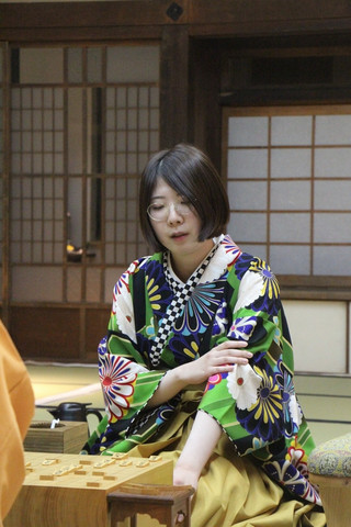 西山白玲