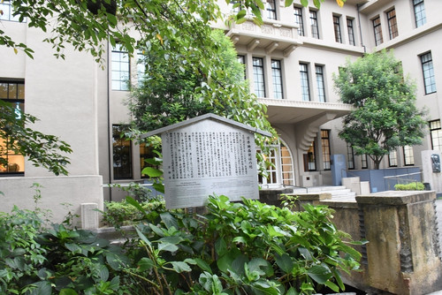 Hotel02