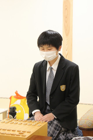 八木女流２級
