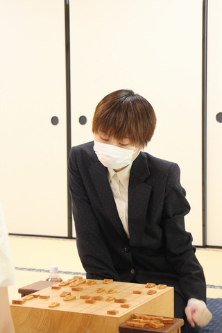 石本さくら女流二段