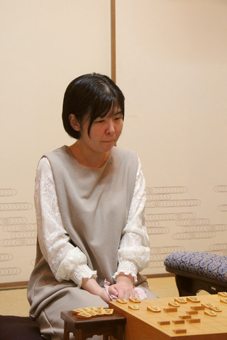 伊藤女流四段