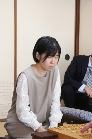 伊藤女流四段