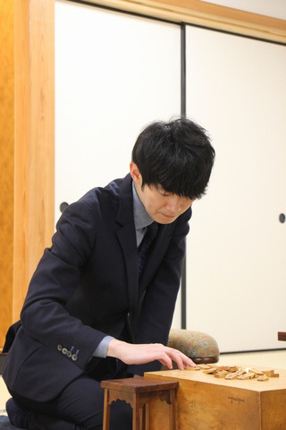 斎藤慎太郎八段