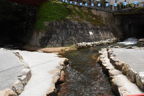 River01