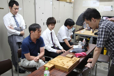 棋士室