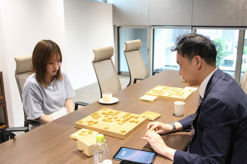 山口仁子梨女流１級